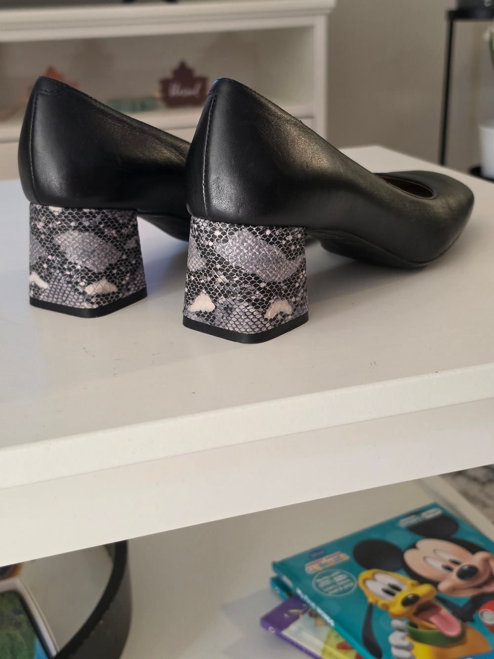 Geox Black Leather Pumps with Snakeskin Block Heel Size 41 - Picture 4 of 8